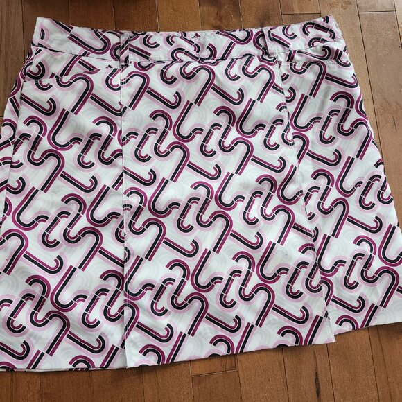 3/$15 SALE!!! 😎 Vuarnet golf skort - Picture 2 of 4